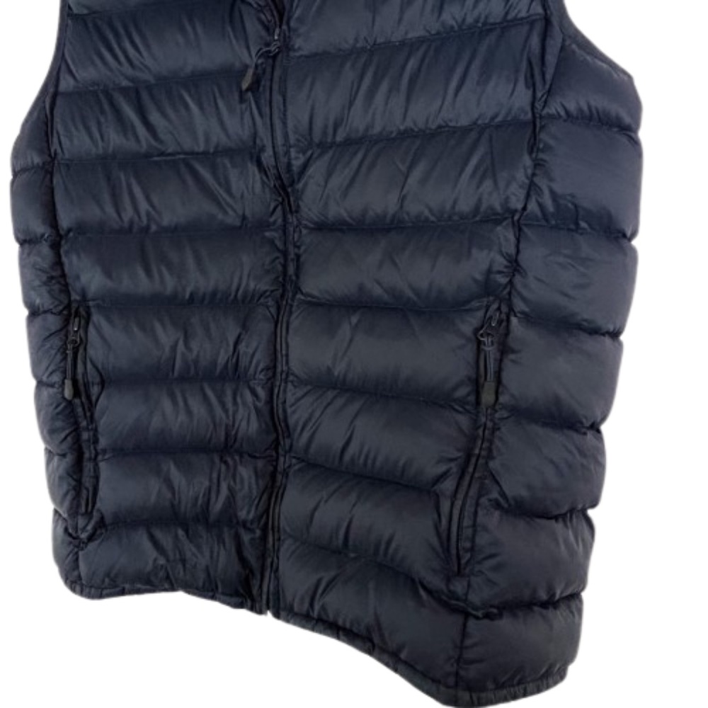 G.H. Bass & Co Down Puffer Vest Lightweight 🎉Host Pick🎉 - Picture 2 of 7